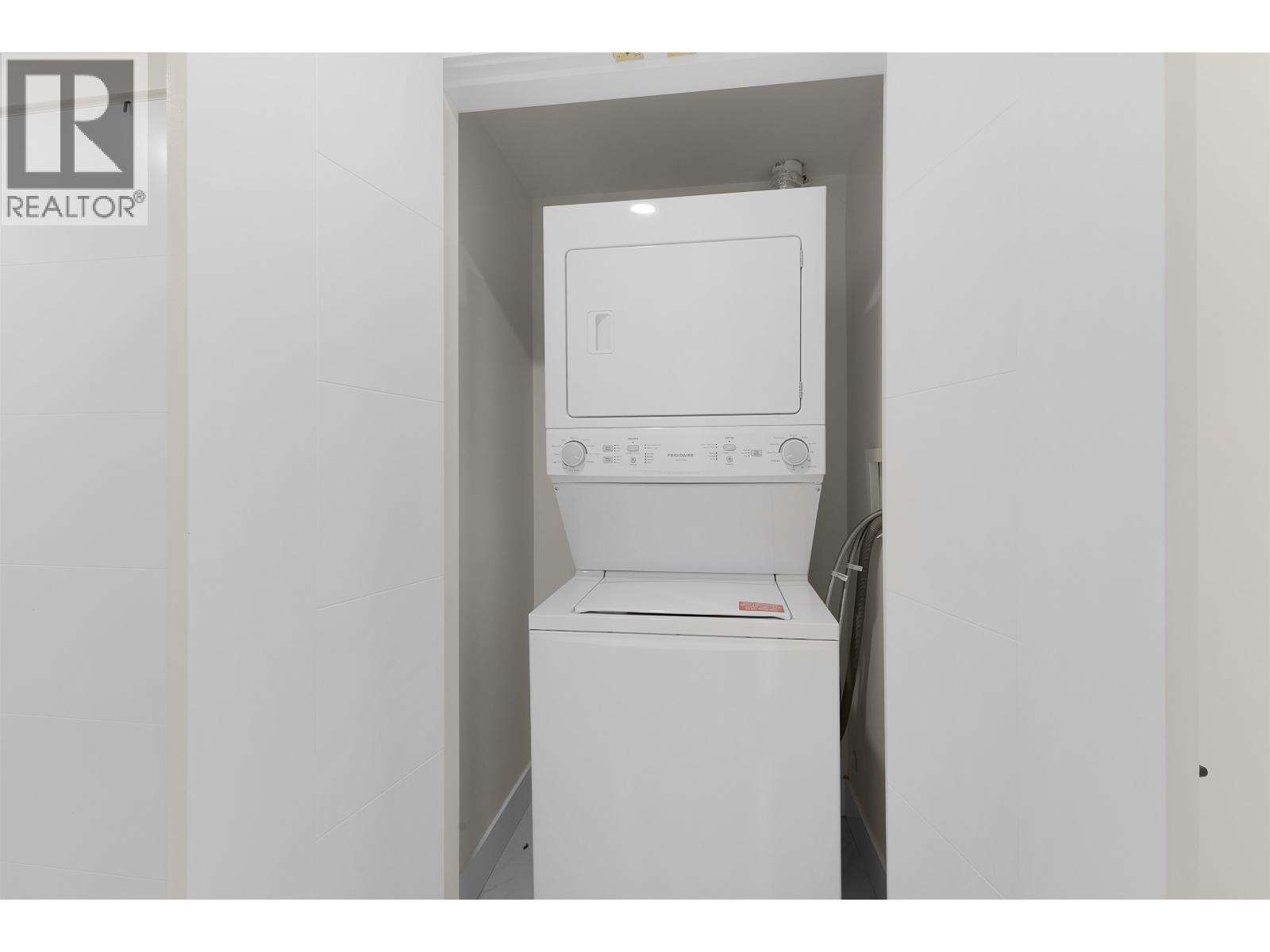 23680 132 Avenue, Maple Ridge, British Columbia  V4R 2S5 - Photo 16 - R3100452