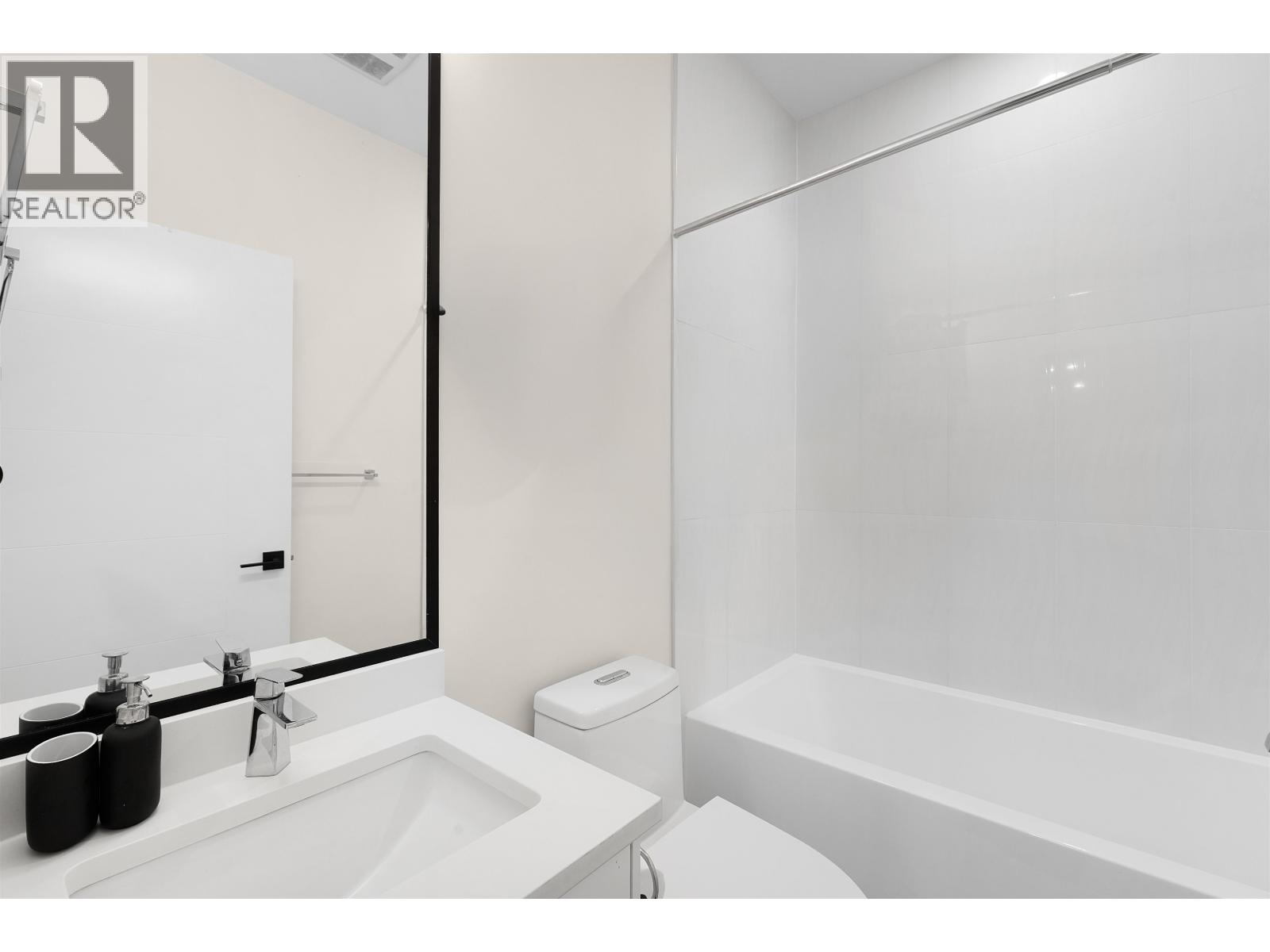 23680 132 Avenue, Maple Ridge, British Columbia  V4R 2S5 - Photo 15 - R3100452