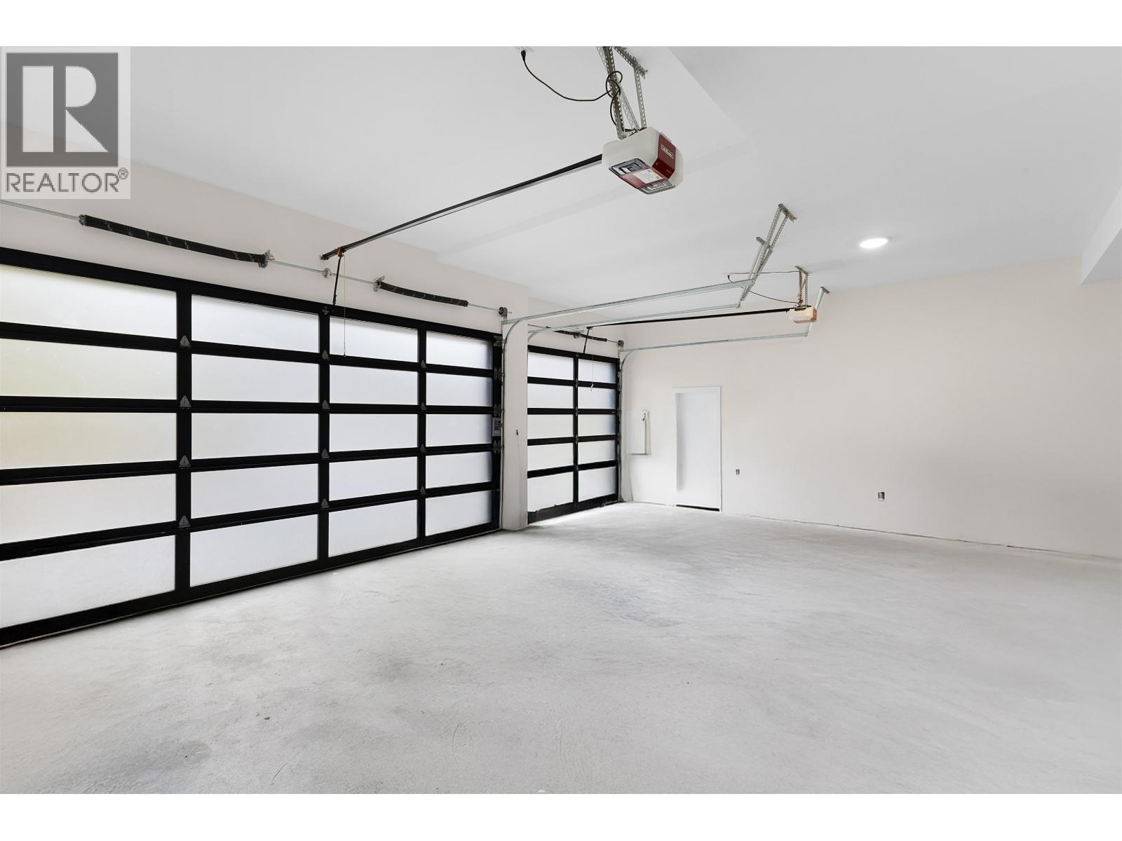 23680 132 Avenue, Maple Ridge, British Columbia  V4R 2S5 - Photo 29 - R3100452