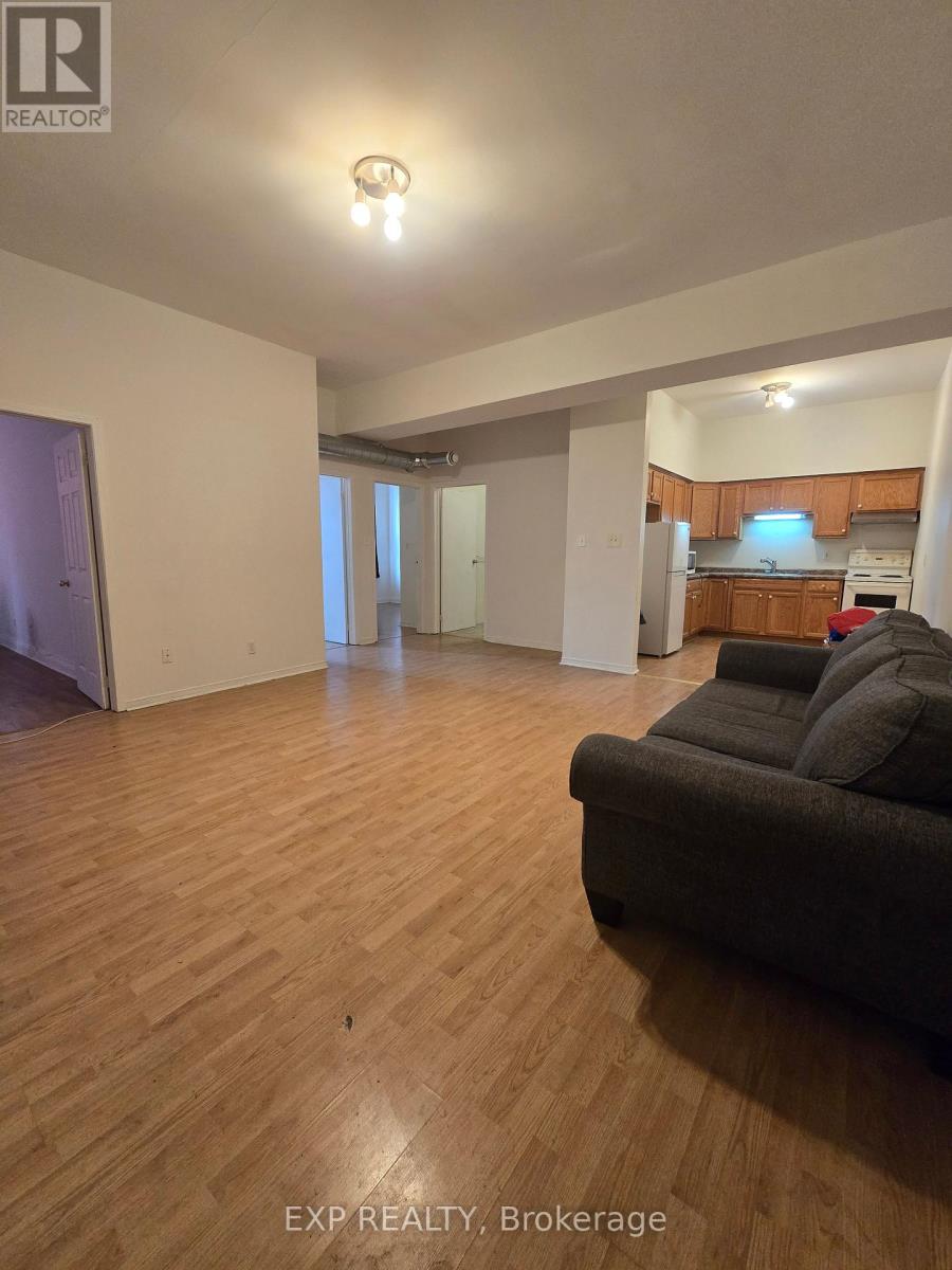 2 - 88 Colborne Street, Brantford, Ontario  N3T 2G5 - Photo 2 - X12893700