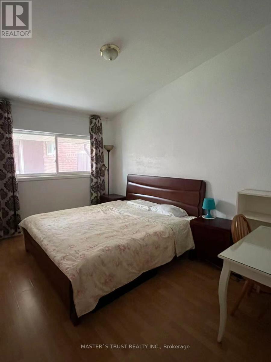 35 - 10 Esterbrooke Avenue, Toronto, Ontario  M2J 2C2 - Photo 9 - C12879086