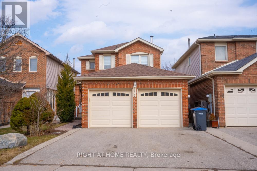 3932 RUSHTON CRESCENT, mississauga (erin mills), Ontario