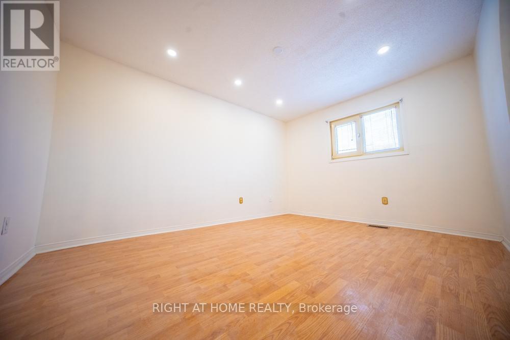 3932 Rushton Crescent, Mississauga, Ontario  L5L 4H8 - Photo 25 - W12803172