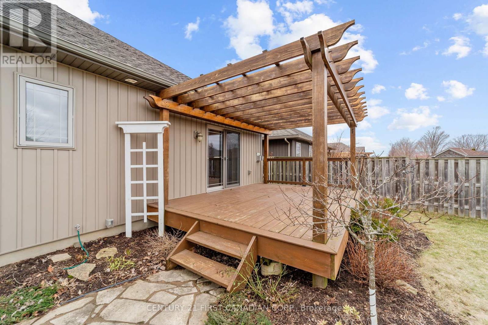 272 Walnut Street, Lucan Biddulph (Lucan), Ontario  N0M 2J0 - Photo 32 - X12747908