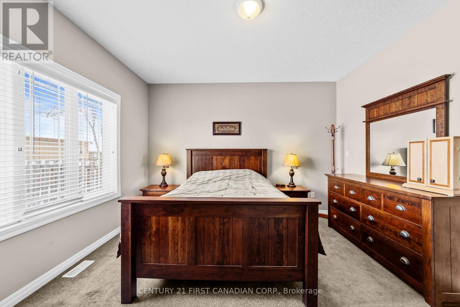 Photo 18 of 37 for 272 Walnut Street