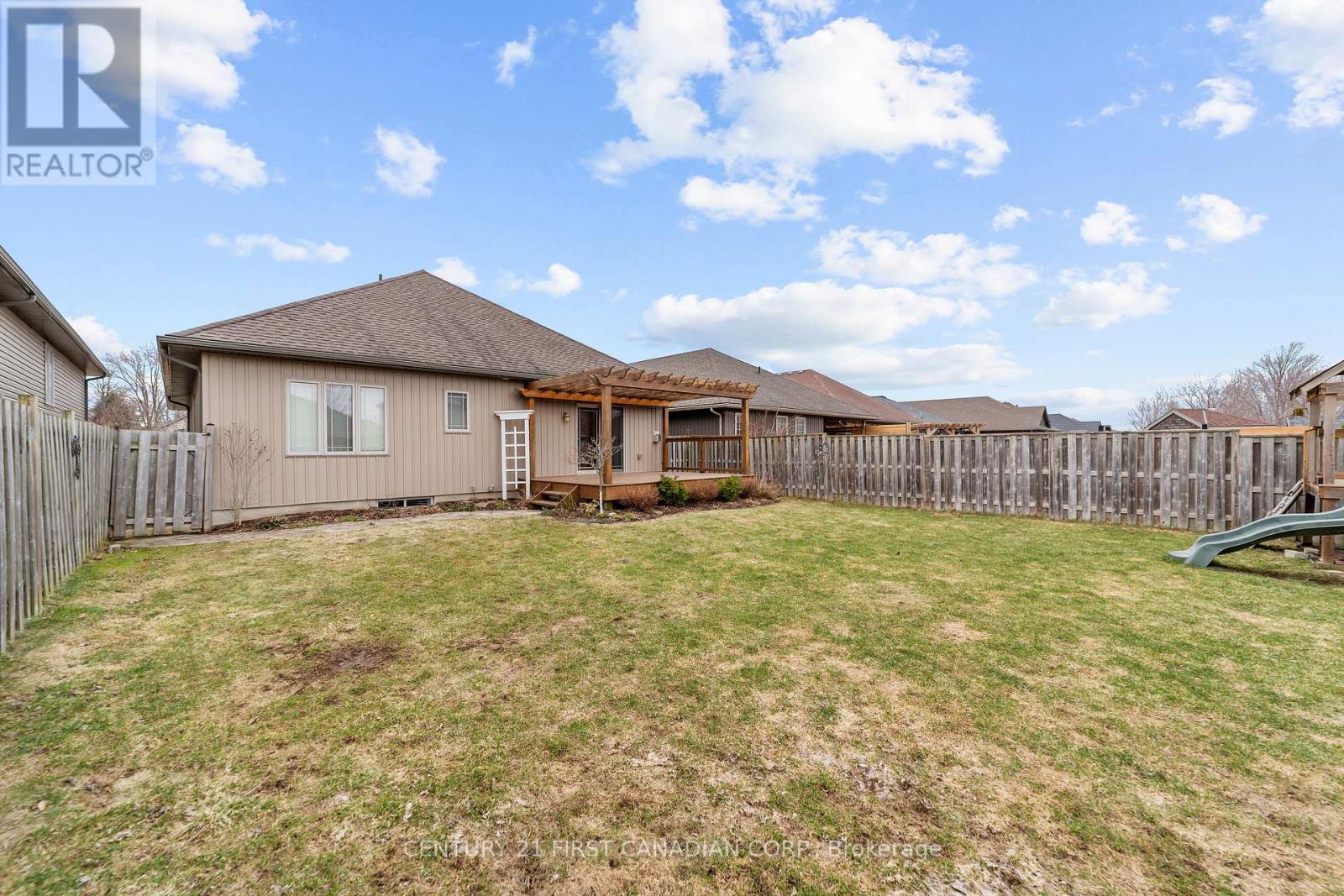 272 Walnut Street, Lucan Biddulph (Lucan), Ontario  N0M 2J0 - Photo 33 - X12747908