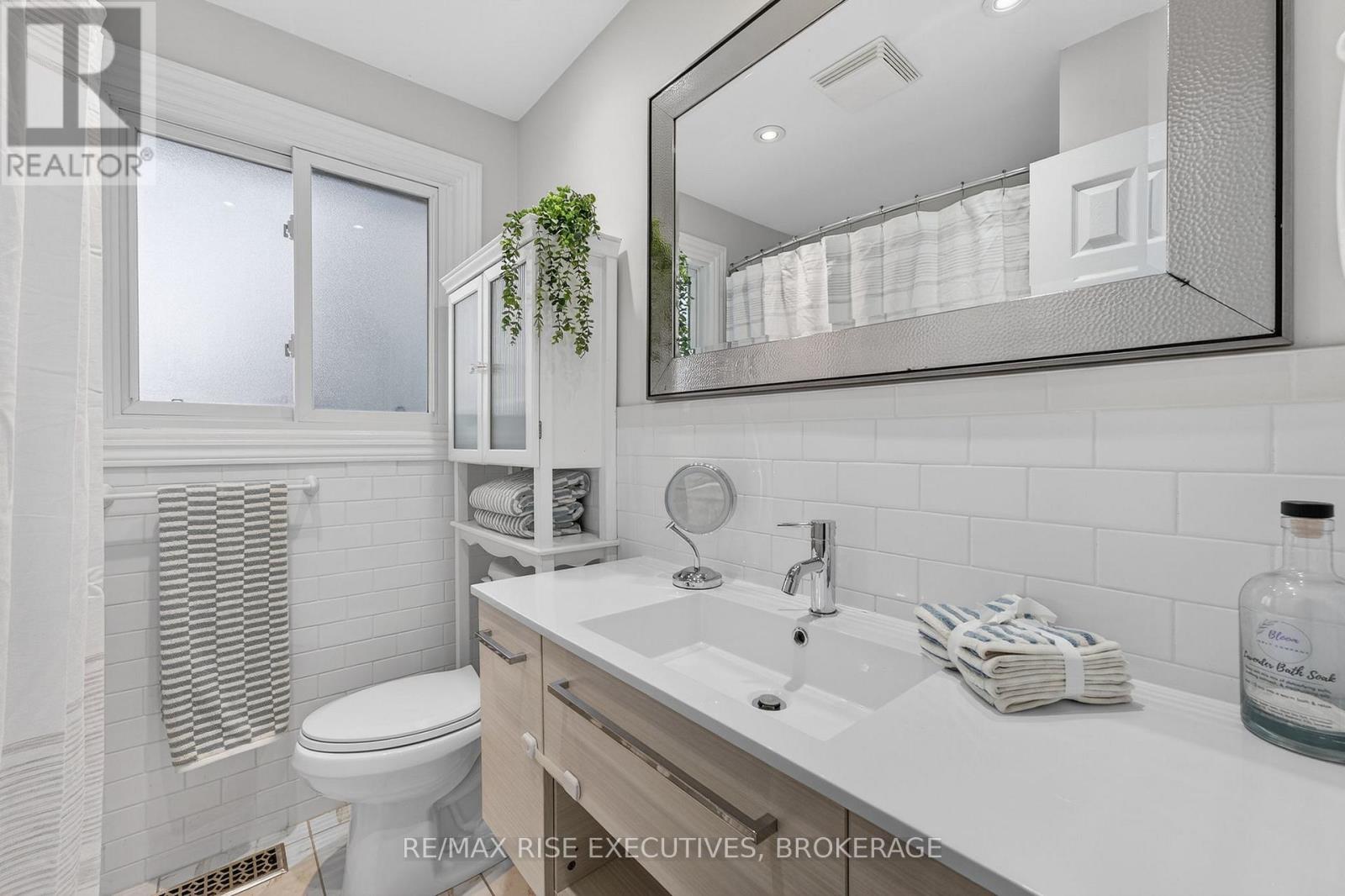 821 Mona Drive, Kingston, Ontario  K7M 6Z7 - Photo 19 - X12893690