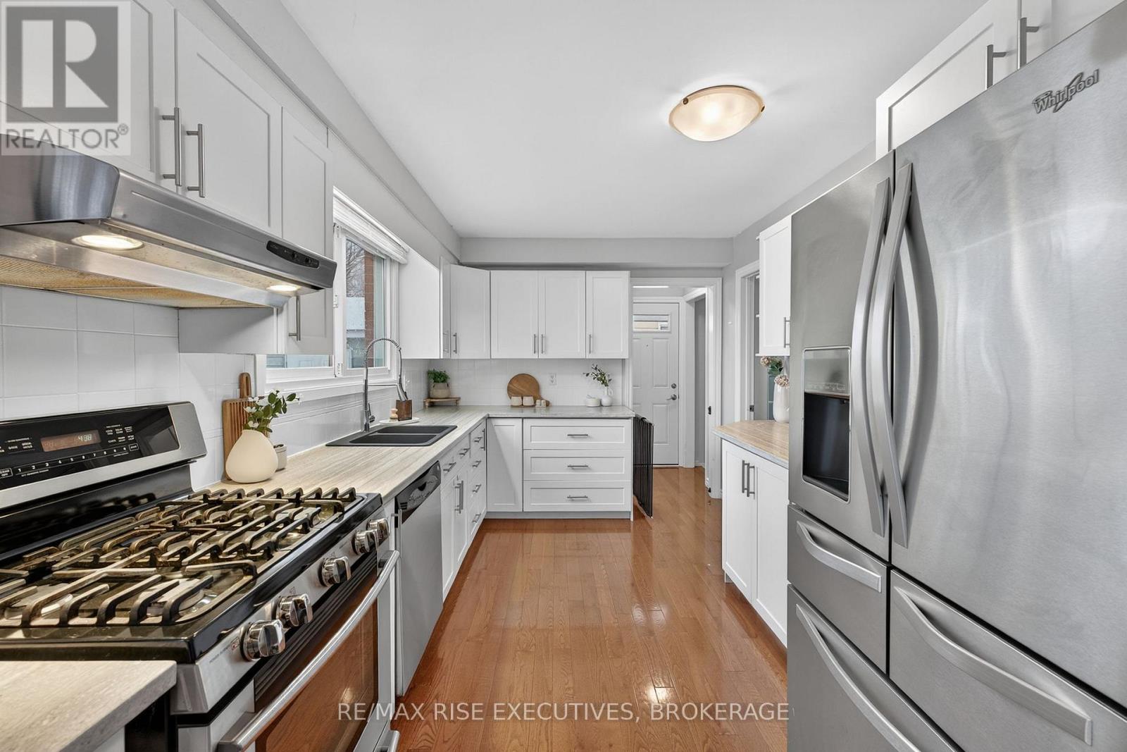 821 Mona Drive, Kingston, Ontario  K7M 6Z7 - Photo 9 - X12893690