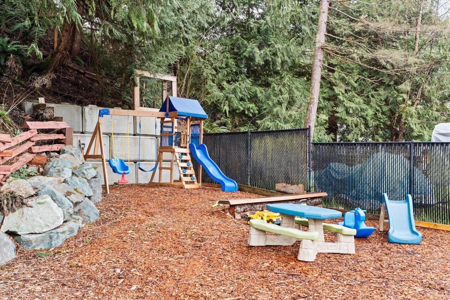 63690 Old Yale Road, Hope, Hope, British Columbia  V0X 1L2 - Photo 34 - R3098707