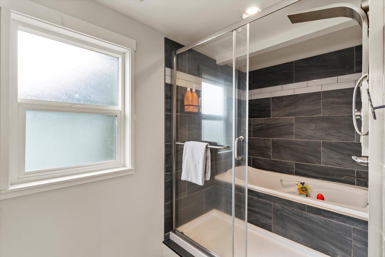 63690 Old Yale Road, Hope, Hope, British Columbia  V0X 1L2 - Photo 25 - R3098707