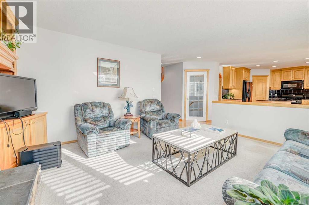 7 Chapala Terrace Se, Calgary, Alberta  T2X 3V8 - Photo 16 - A2286076