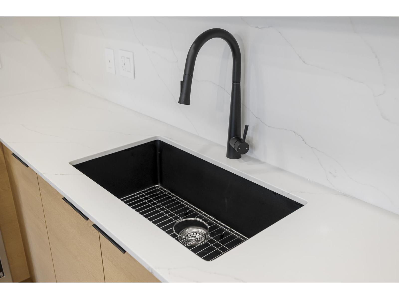 203 15353 17 Avenue, Surrey, British Columbia  V4A 1T8 - Photo 10 - R3100947