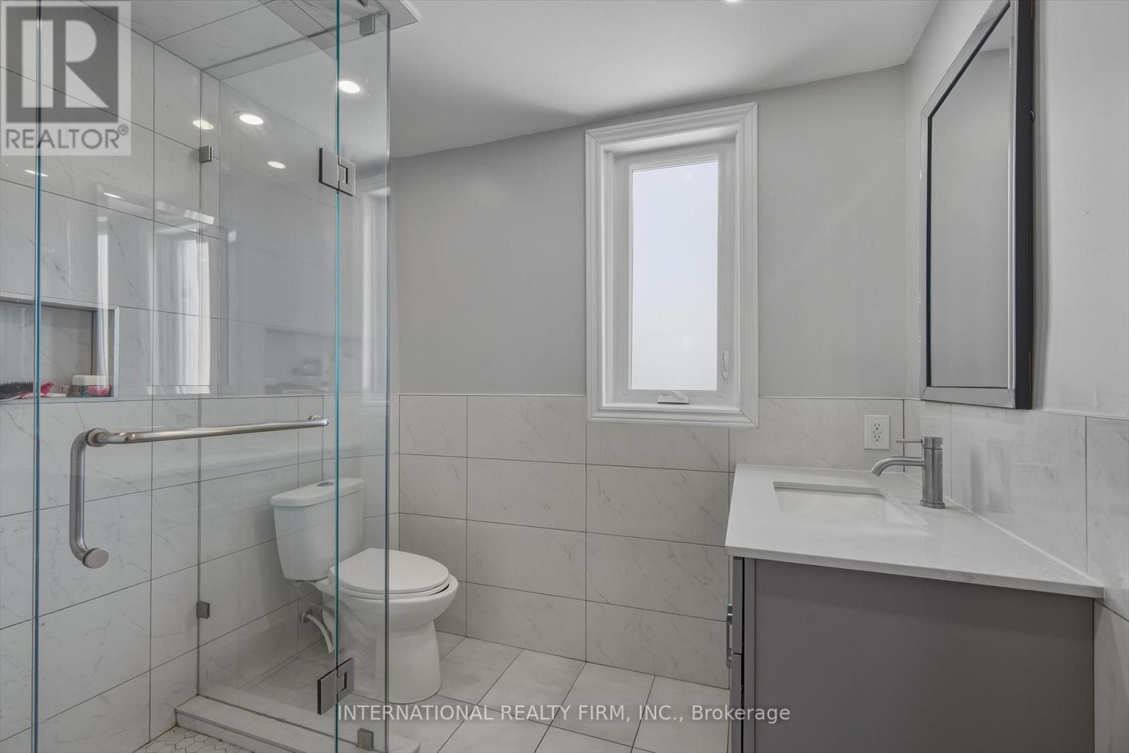 47 Via Italia, Toronto, Ontario  M6H 3R4 - Photo 17 - W12740936