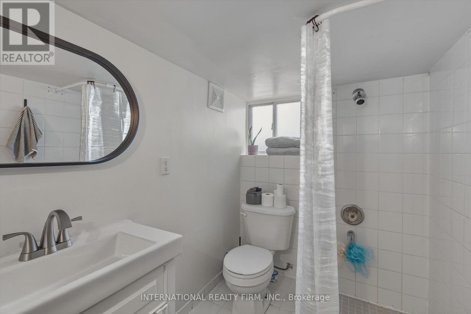 47 Via Italia, Toronto, Ontario  M6H 3R4 - Photo 12 - W12740936