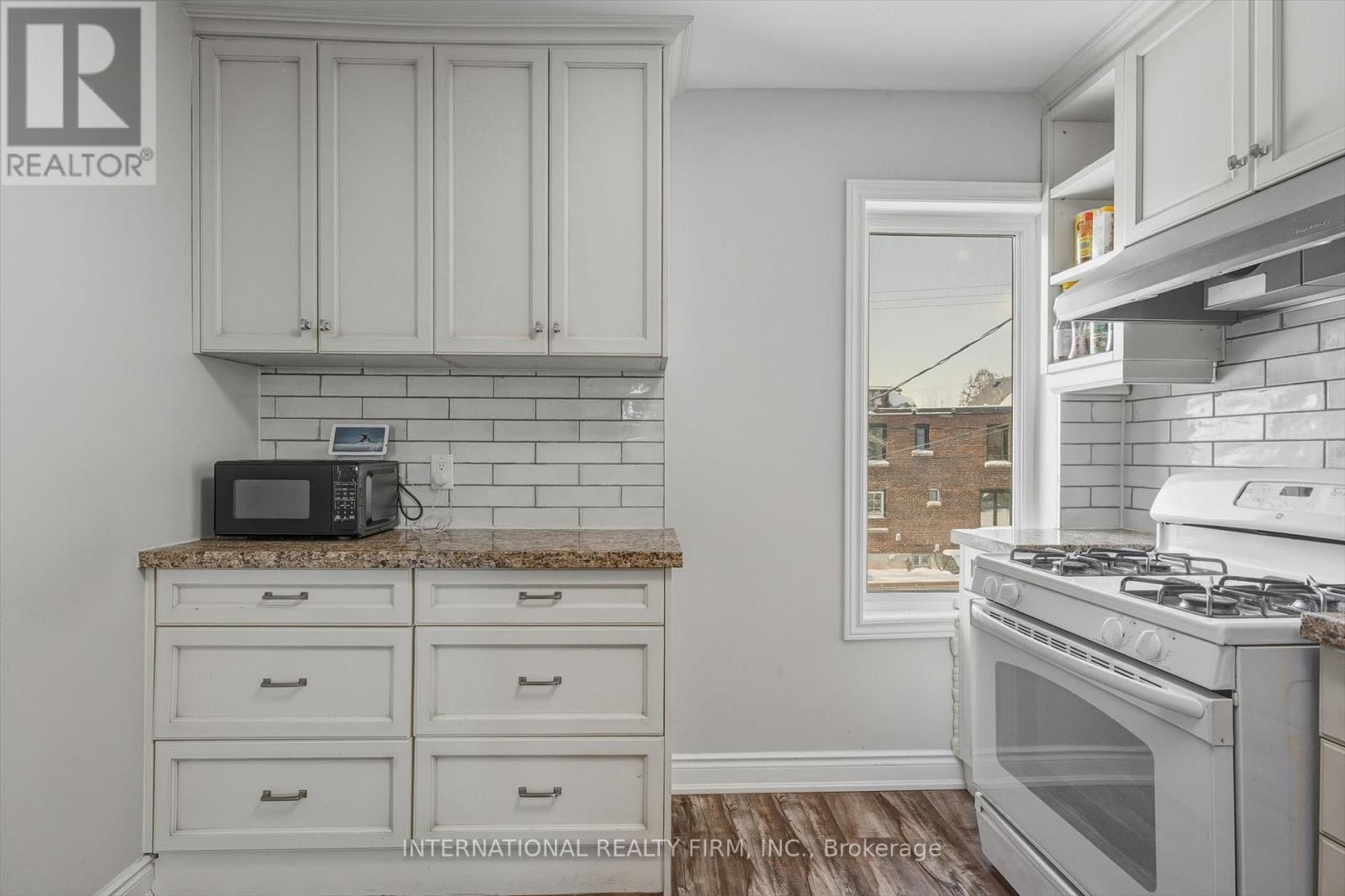 47 Via Italia, Toronto, Ontario  M6H 3R4 - Photo 25 - W12740936