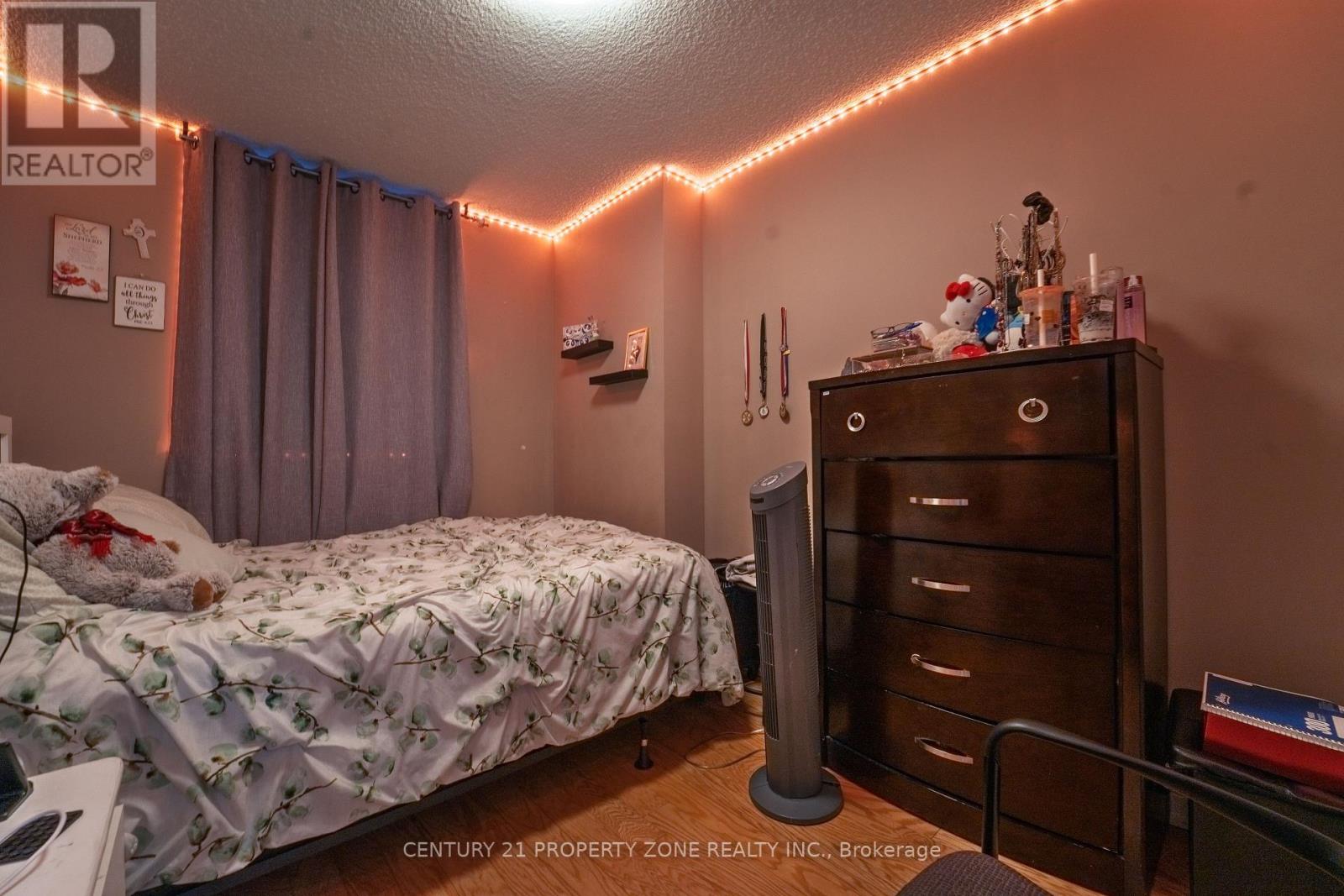 1021 - 1625 Bloor Street Ne, Mississauga, Ontario  L4X 1S3 - Photo 9 - W12893556