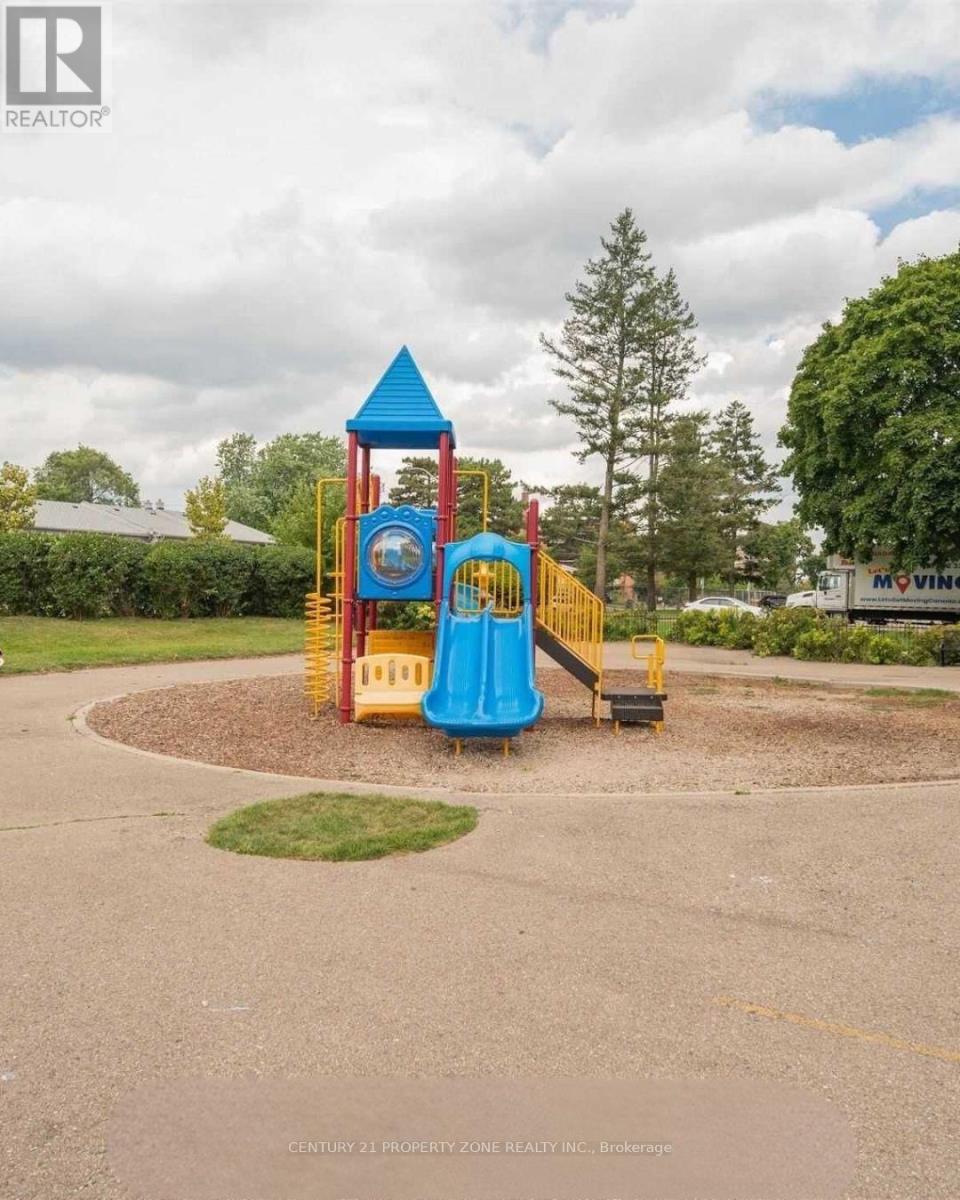 1021 - 1625 Bloor Street Ne, Mississauga, Ontario  L4X 1S3 - Photo 14 - W12893556