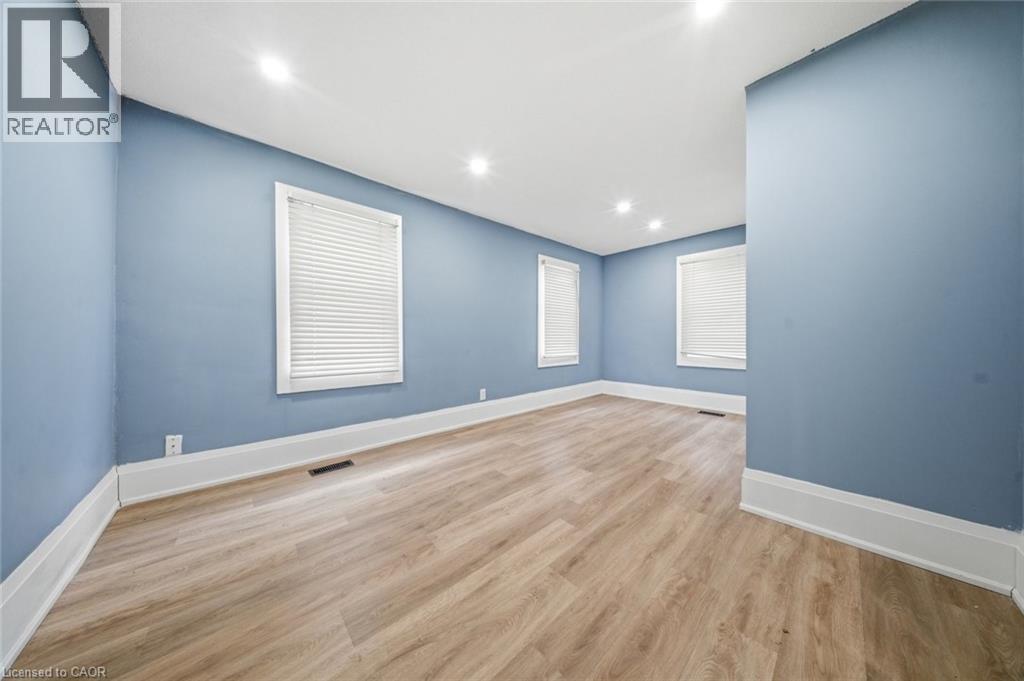 194 Brant Avenue, Brantford, Ontario  N3T 3H9 - Photo 12 - 40812892