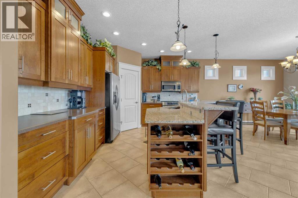 40 Oakfield Close, Red Deer, Alberta  T4P 0C9 - Photo 8 - A2262027