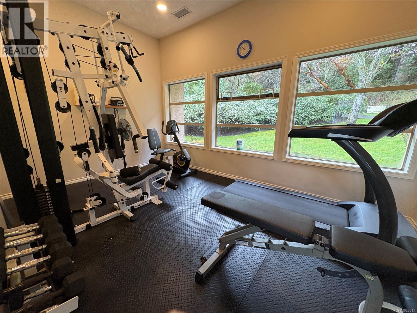 11 4360 Emily Carr Dr, Saanich, British Columbia  V8X 4Y4 - Photo 63 - 1028611