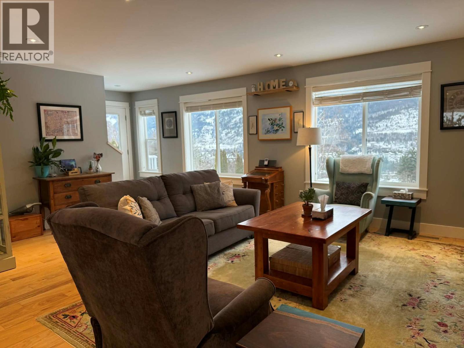 3583 14th Avenue, Castlegar, British Columbia  V1N 4J2 - Photo 24 - 10379202