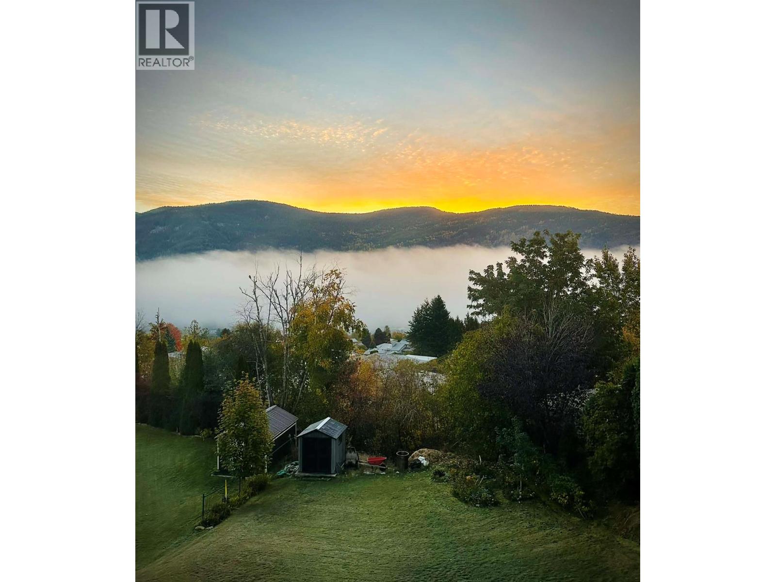 3583 14th Avenue, Castlegar, British Columbia  V1N 4J2 - Photo 59 - 10379202