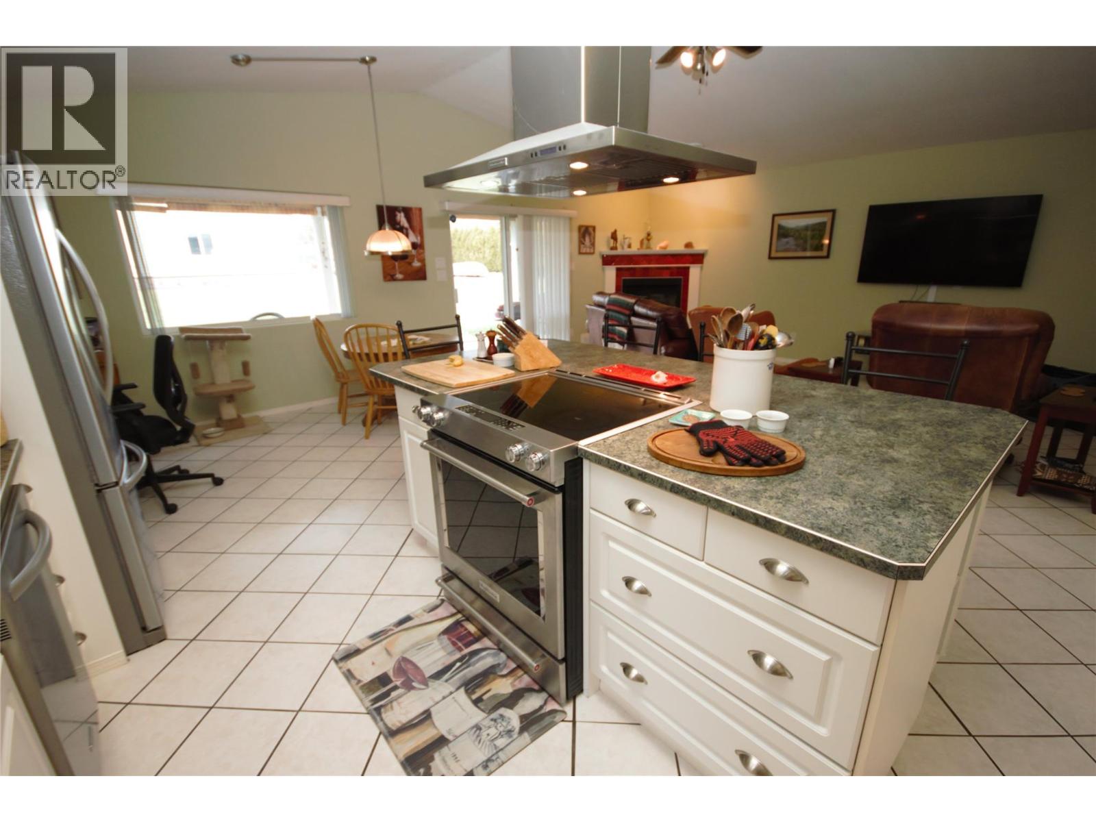 5226 Haynes Road, Oliver, British Columbia  V0H 1T1 - Photo 12 - 10379841