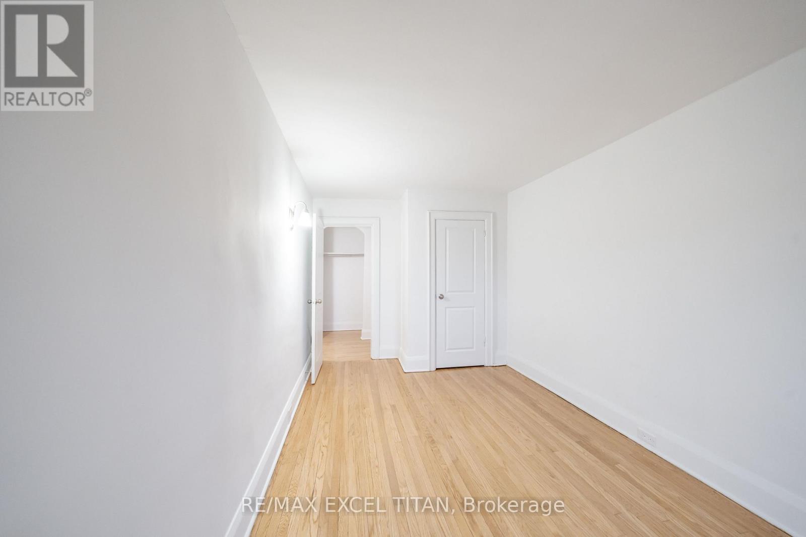 39 - 4 Kingston Road, Toronto (Woodbine Corridor), Ontario  M4L 2S4 - Photo 3 - E12893784