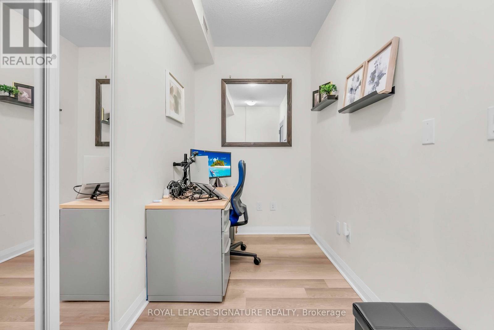 1811 - 5033 Four Springs Avenue, Mississauga, Ontario  L5R 0G6 - Photo 13 - W12735670