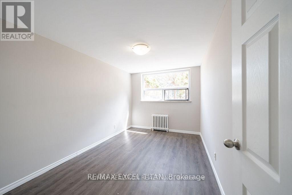 36 - 2043 Prospect Street, Burlington (Brant), Ontario  L7R 1Z2 - Photo 5 - W12893780