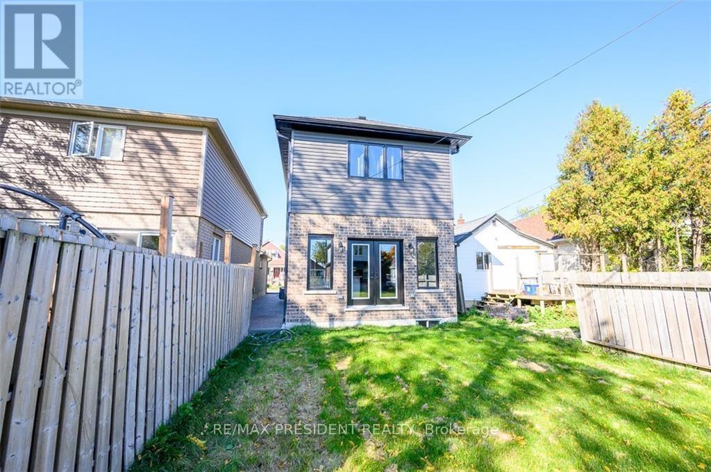 212 Weir Street N, Hamilton, Ontario  L8H 5G3 - Photo 22 - X12893762