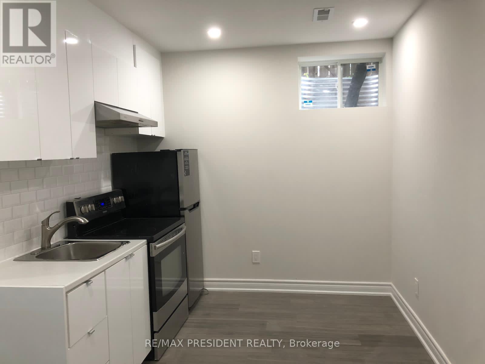 212 Weir Street N, Hamilton, Ontario  L8H 5G3 - Photo 27 - X12893762