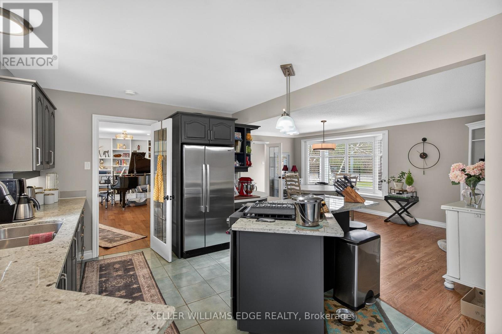 484 11th Concession Road E, Hamilton, Ontario  L8B 1J1 - Photo 13 - X12893766