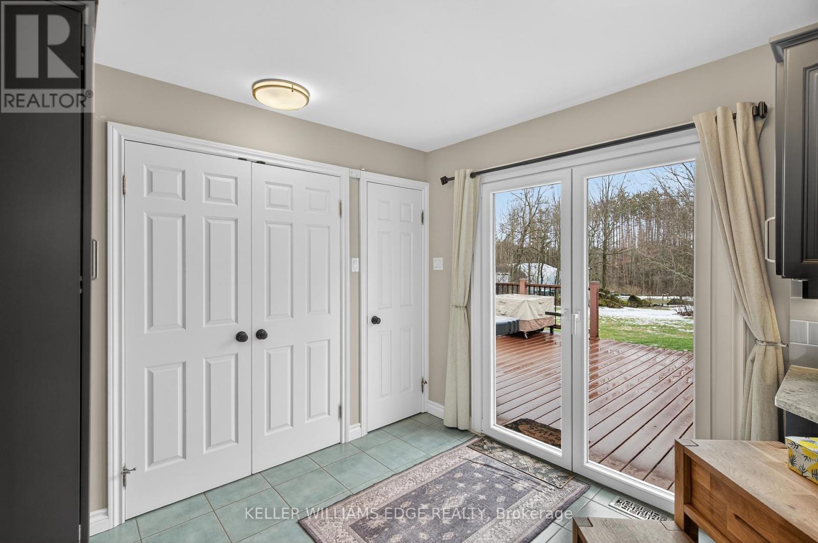 484 11th Concession Road E, Hamilton, Ontario  L8B 1J1 - Photo 16 - X12893766