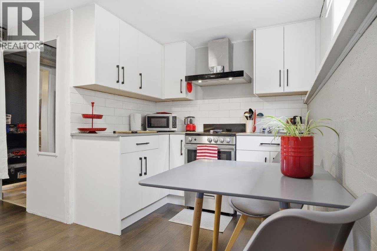 1856 Windermere Avenue, Port Coquitlam, British Columbia  V3B 2K4 - Photo 26 - R3089665