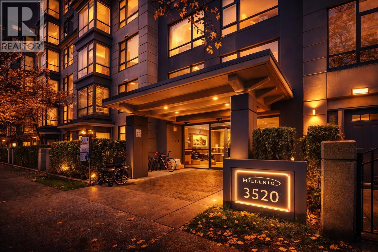 1407 3520 Crowley Drive, Vancouver, British Columbia  V5R 6G9 - Photo 2 - R3100882