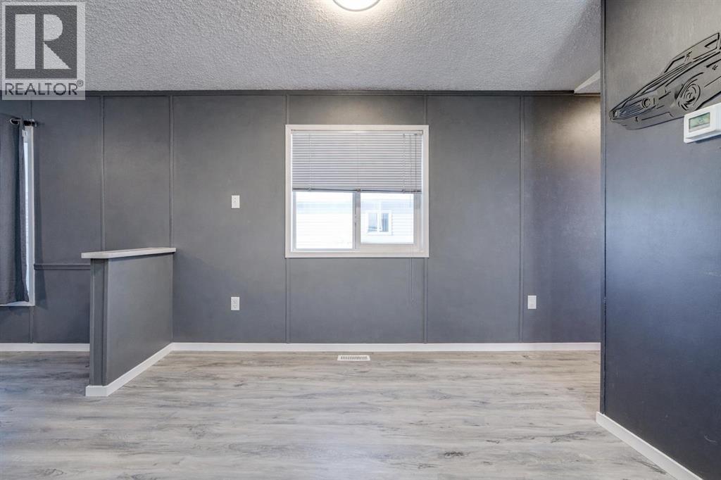 308 Station Boulevard, Coaldale, Alberta  T1M 1P6 - Photo 8 - A2272823