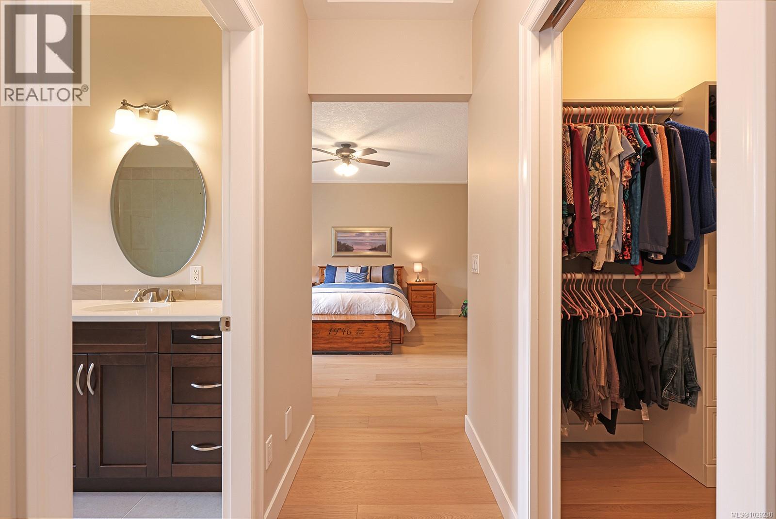 447 Gardener Way, Comox, British Columbia  V9M 0B4 - Photo 17 - 1029238