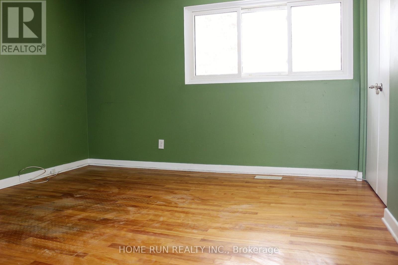 1000 Debra Avenue, Ottawa, Ontario  K2C 0J4 - Photo 10 - X12893832