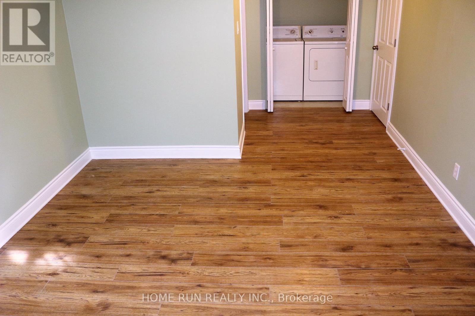 1000 Debra Avenue, Ottawa, Ontario  K2C 0J4 - Photo 12 - X12893832