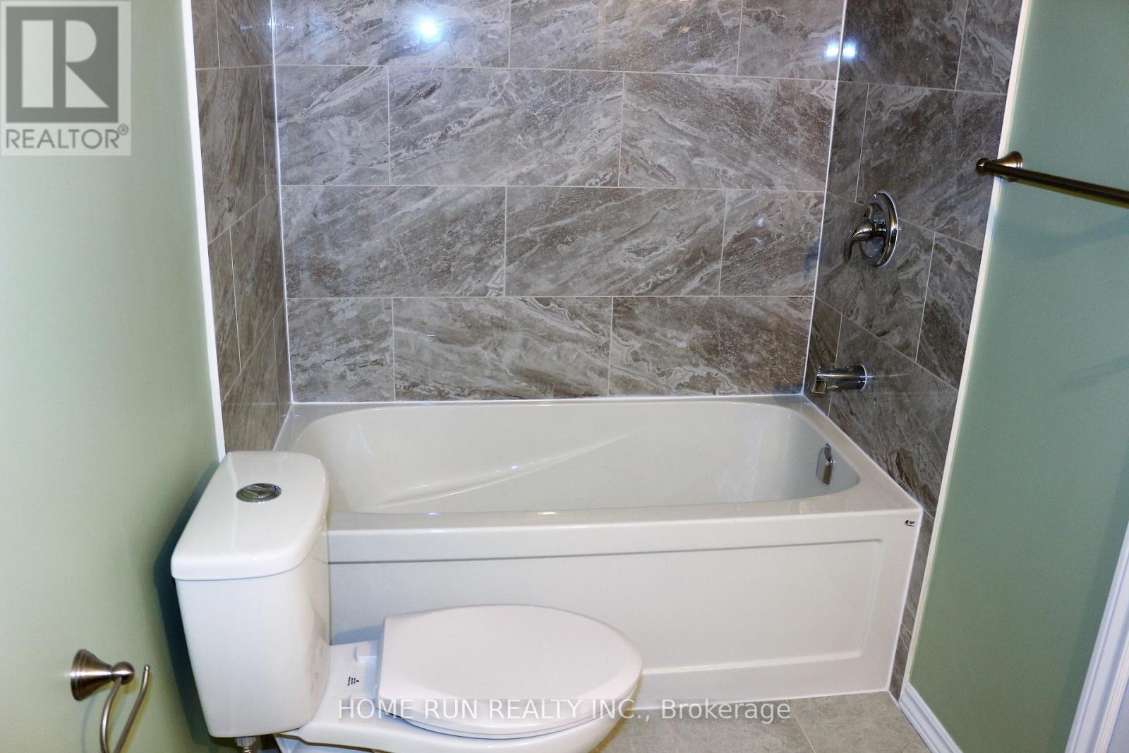 1000 Debra Avenue, Ottawa, Ontario  K2C 0J4 - Photo 14 - X12893832