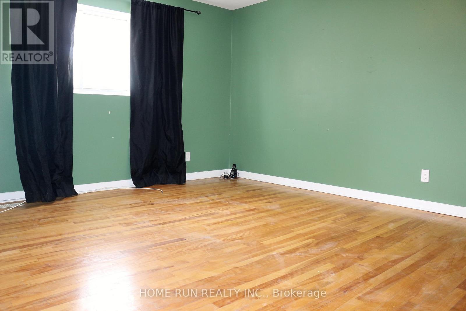 1000 Debra Avenue, Ottawa, Ontario  K2C 0J4 - Photo 9 - X12893832