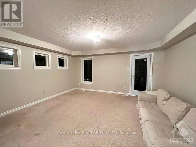 3881 Strandherd Drive, Ottawa, Ontario  K2J 0K3 - Photo 10 - X12893844