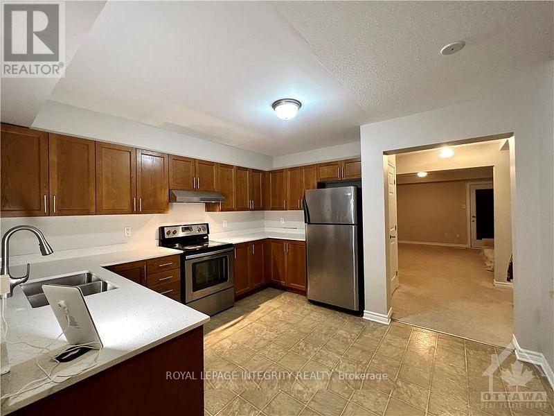 3881 Strandherd Drive, Ottawa, Ontario  K2J 0K3 - Photo 9 - X12893844