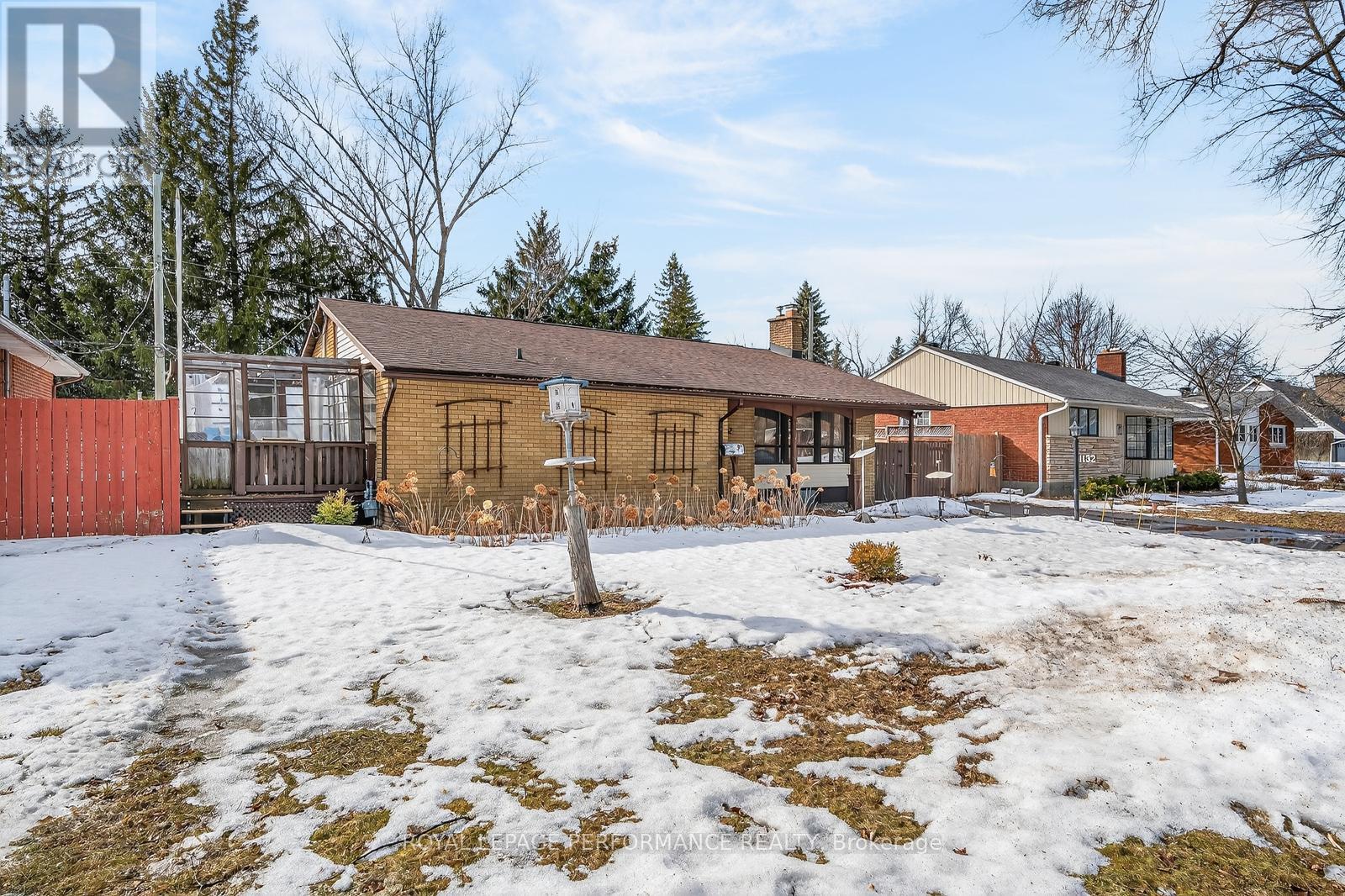 1132 Adirondack Drive, Ottawa, Ontario  K2C 2V1 - Photo 2 - X12893852