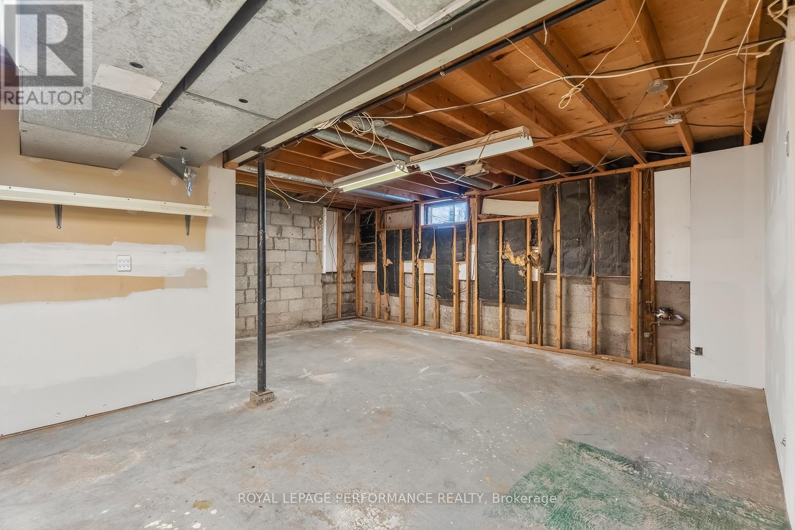 1132 Adirondack Drive, Ottawa, Ontario  K2C 2V1 - Photo 25 - X12893852