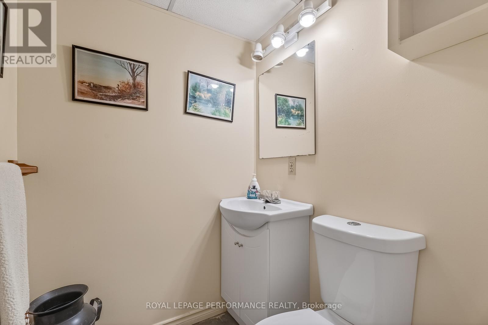 1132 Adirondack Drive, Ottawa, Ontario  K2C 2V1 - Photo 27 - X12893852