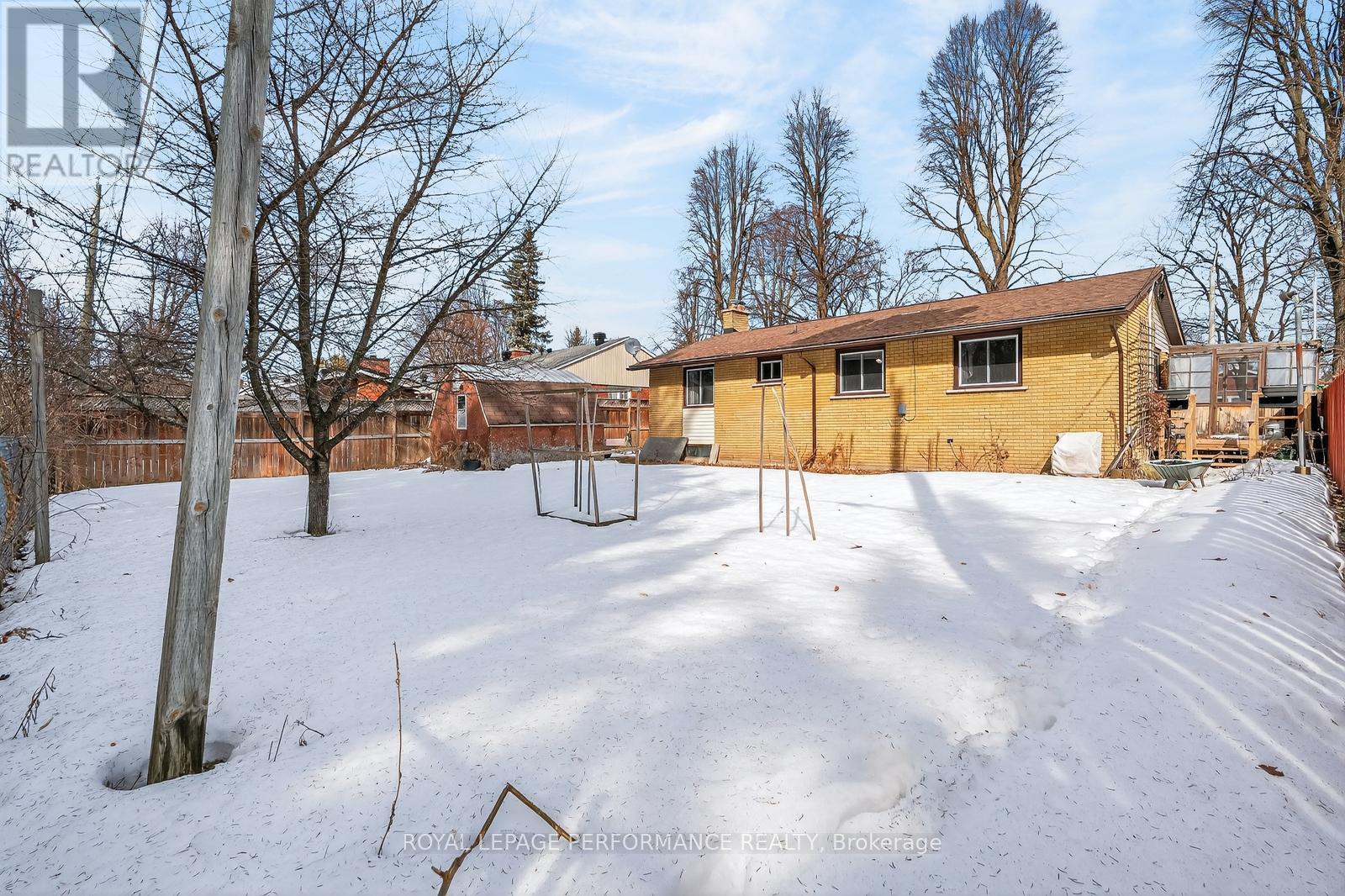 1132 Adirondack Drive, Ottawa, Ontario  K2C 2V1 - Photo 36 - X12893852