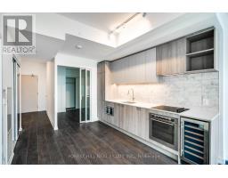 833 - 2020 BATHURST STREET, Toronto, Ontario