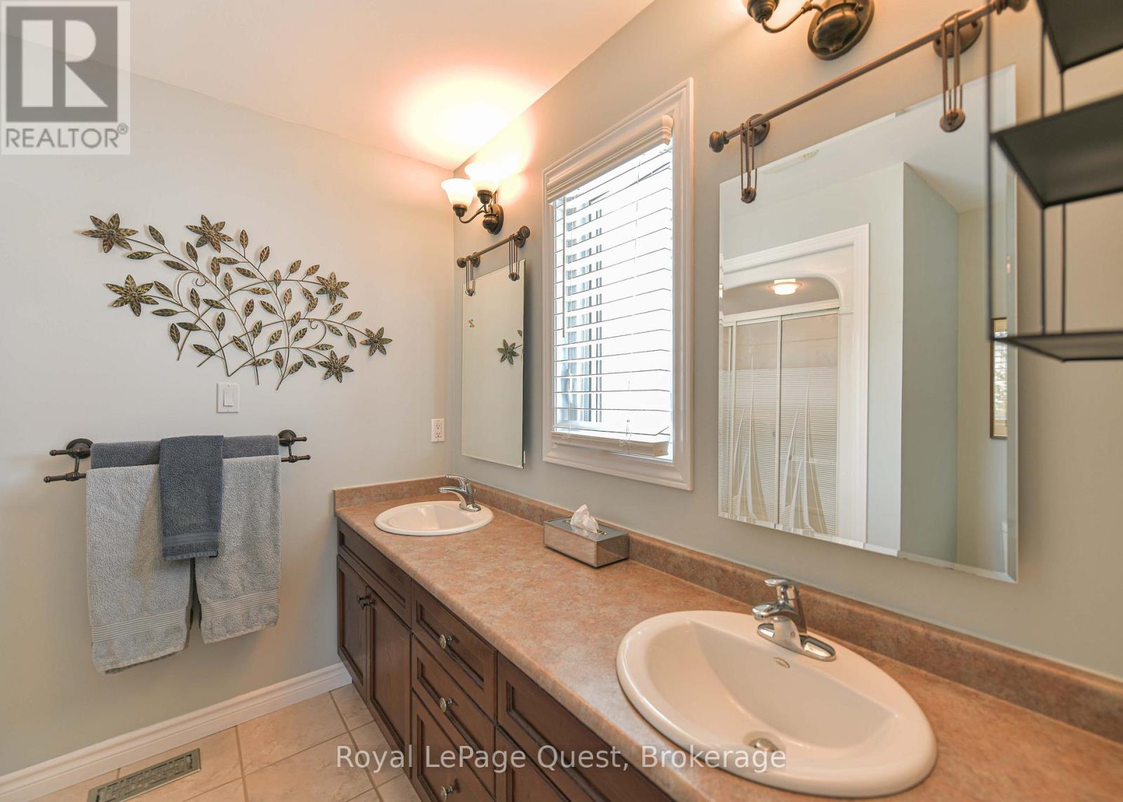 4662 Zachary Crescent, Ramara (Atherley), Ontario  L3V 6H7 - Photo 12 - S12893838